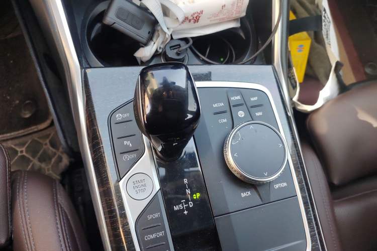 Used BMW 3 Series 2022 325Li M Sport Package Gear Lever