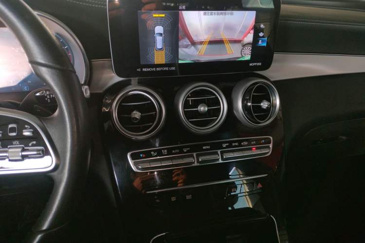 Used Mercedes-Benz GLC 2022 Facelifted GLC 260 L 4MATIC Dynamic Edition