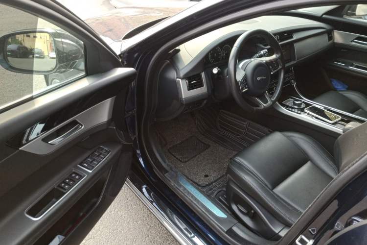 Used Jaguar XFL 2020 XFL 2.0T P200 Two-Wheel-Drive Elite Edition Driver Seat