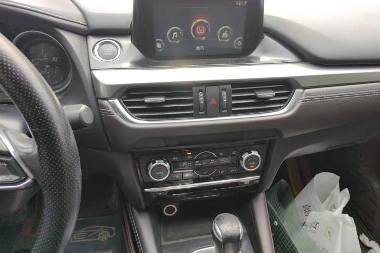 Used Mazda Atenza 2018 2.0L Blue Sky Luxury Edition China V Standard Audio And AC Panel