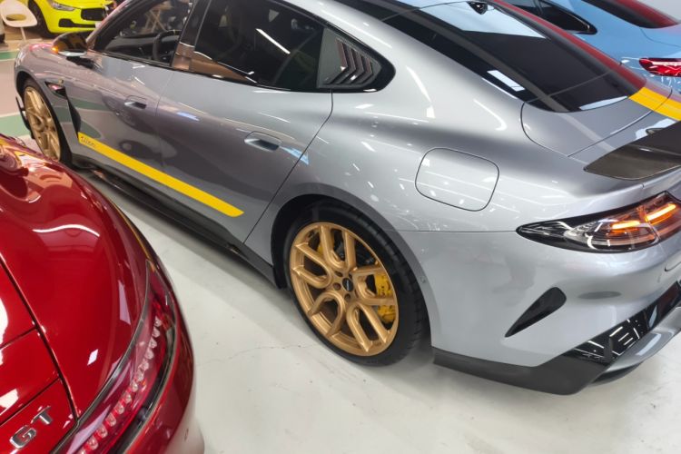 Used Xiaomi Auto SU7 Ultra 2025 Ultra Model
