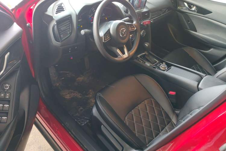 Used Mazda CX-4 2021 2.0L Automatic Two-Wheel Drive Blue Sky Dynamic Edition