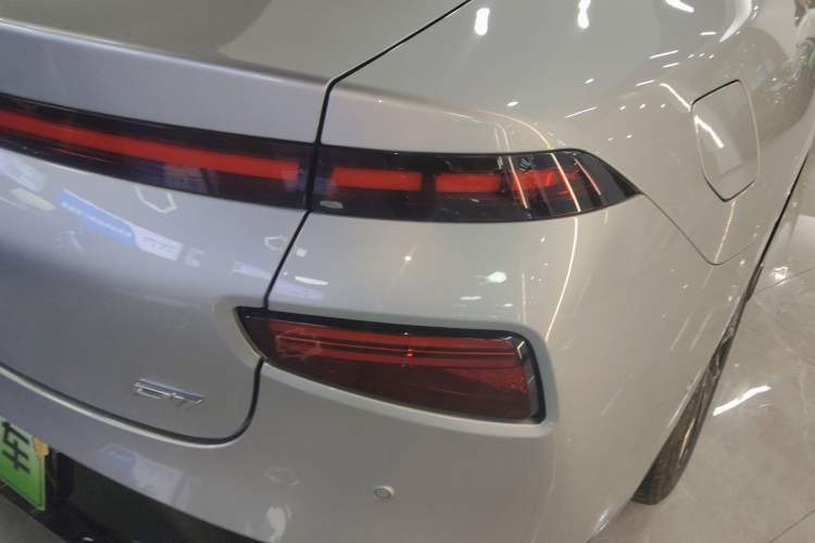 Used XPeng P7 2022 670N+
