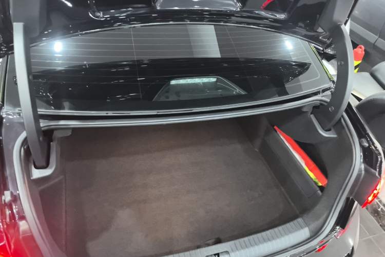 Used Volkswagen Passat 2023 330TSI Starry Elite Edition Trunk