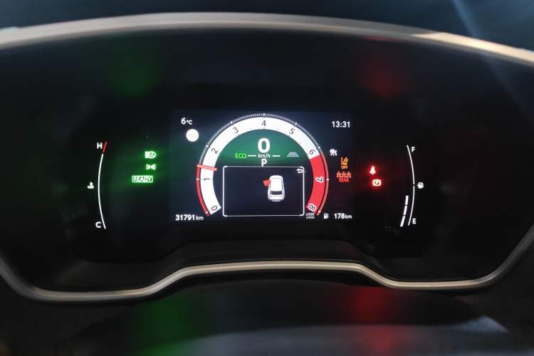 Used Toyota FRONTLANDER 2023 2.0L Smart Electric Hybrid Dual-Engine Luxury Edition
