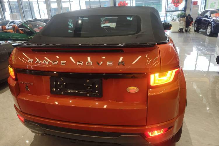 Used Land Rover Range Rover Evoque 2018 240 PS HSE DYNAMIC Convertible
