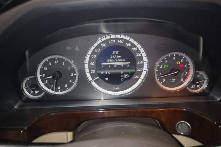 Used Mercedes-Benz E-Class 2013 E 260 L CGI Elegant Model
