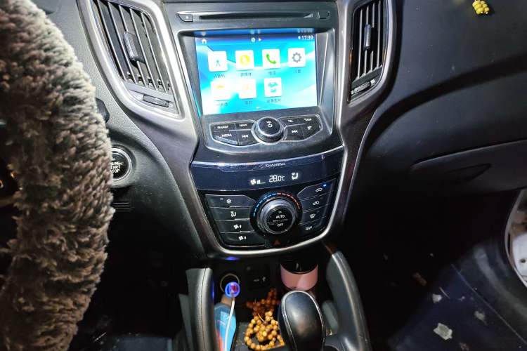 Used Changan CS75 2016 1.8T Automatic Elite Model China V Standard
