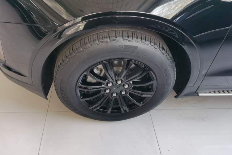 Used Cadillac XT5 2018 25T Tech Model
