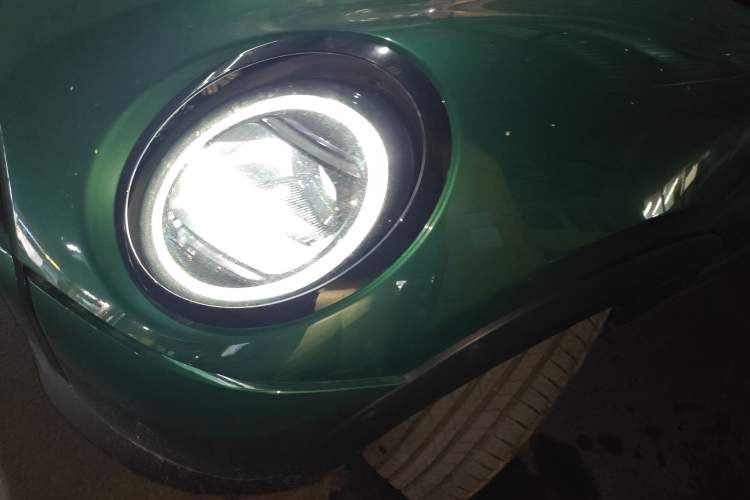 Used MINI 2025 1.5T COOPER Classic Edition
