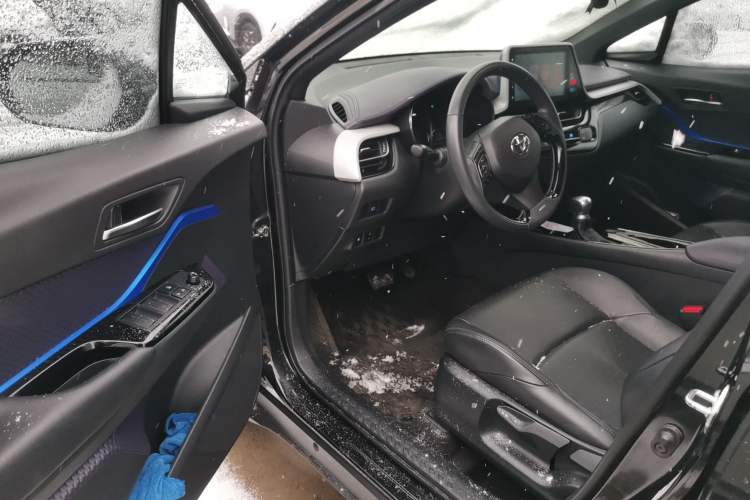 Used Toyota IZOA 2021 2.0L Yidong Edition
