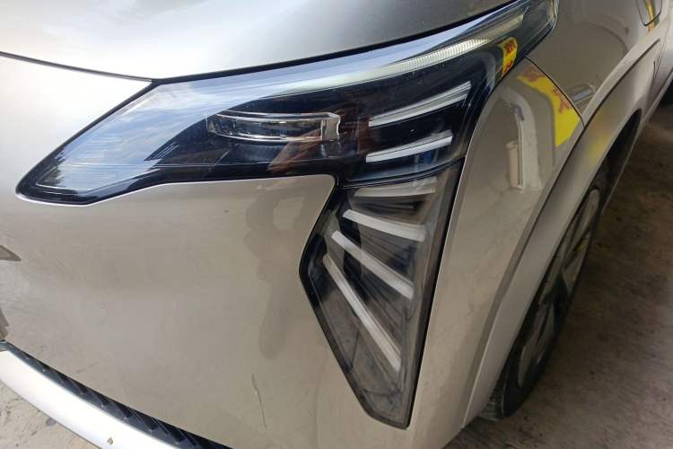 Used AION Y 2023 Younger