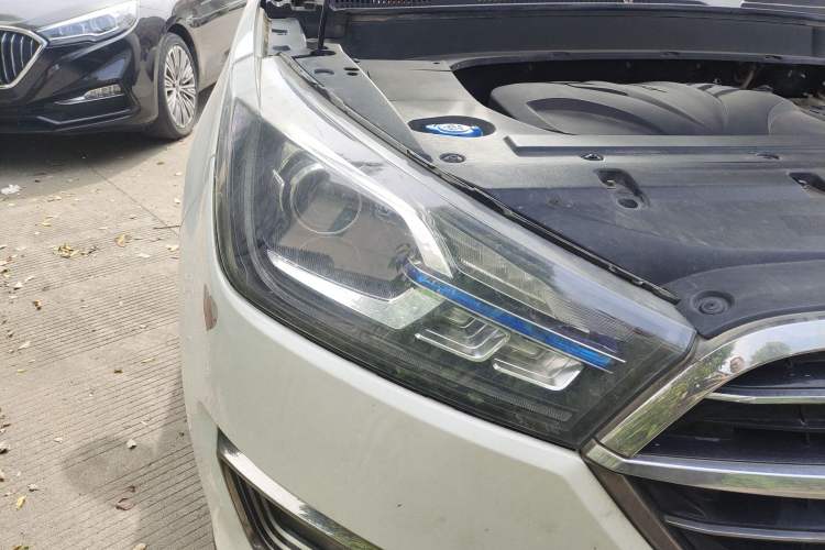 Used Zotye T300 2017 1.5L Manual Luxury Model
