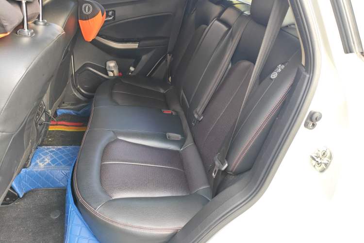 Used Venucia T70 2019 2.0L CVT Enjoy Edition China V Standard
