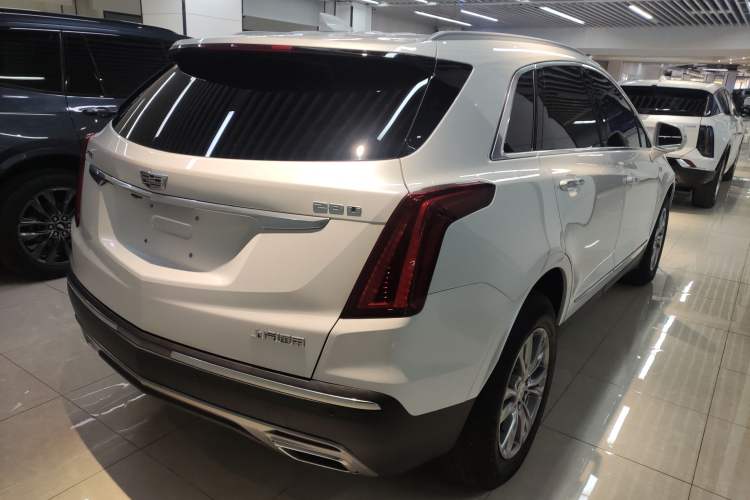 Used Cadillac XT5 2021 28T Luxury Model