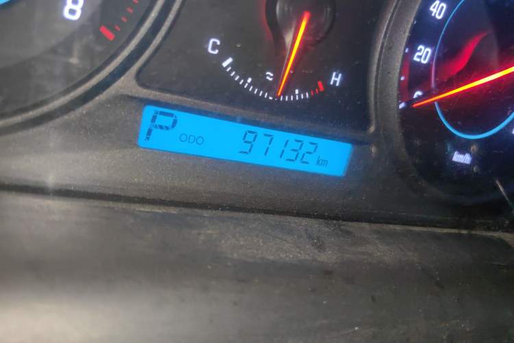 Used Chevrolet Captiva 2012 2.4L Two-Wheel Drive City Edition 5 Seats
