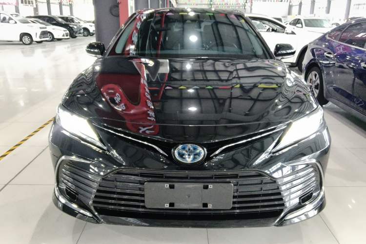 Used Toyota Camry 2021 Dual-Motor 2.5HG Luxury Edition Front