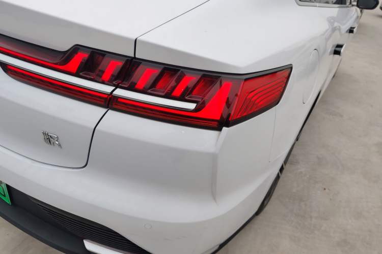 Used BYD Han 2020 EV Long-Range Deluxe Model Right Rear Taillight