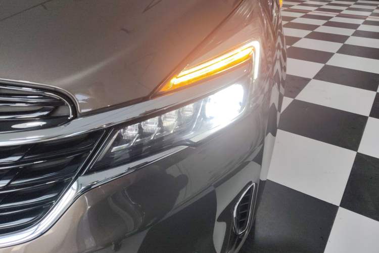 Used Buick GL8 2020 Land Business Class 652T Premium Model
