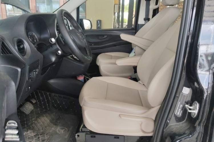 Used Mercedes-Benz Vito 2020 2.0T Elite Version 7 Seats