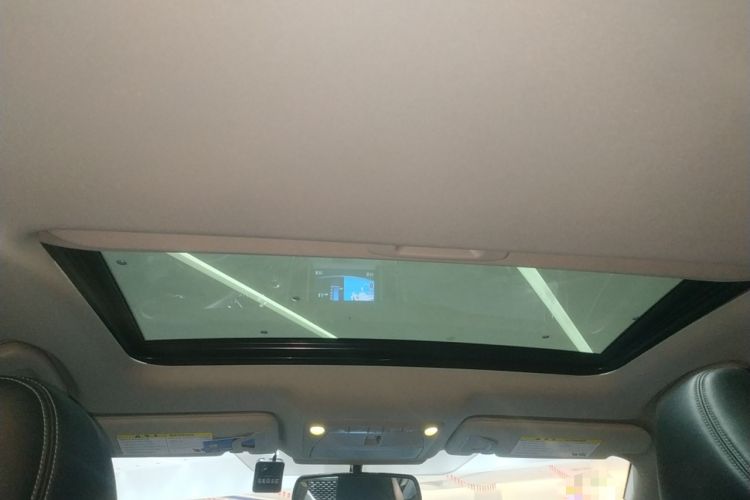 Used Infiniti Q50L 2018 2.0T Enjoyment Version China VI Standard