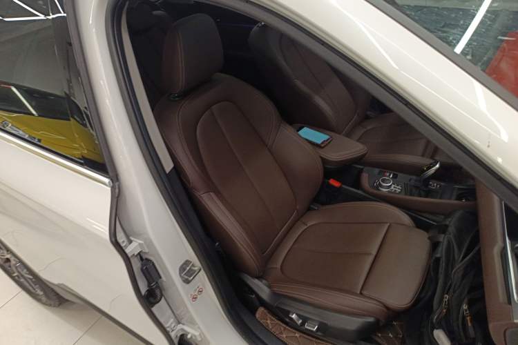 Used BMW X1 2021 Restyled sDrive25Li Leading Edition
