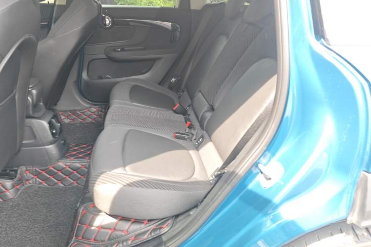 Used MINI Countryman 2017 1.5T COOPER ALL4 Traveler Left Rear Seat