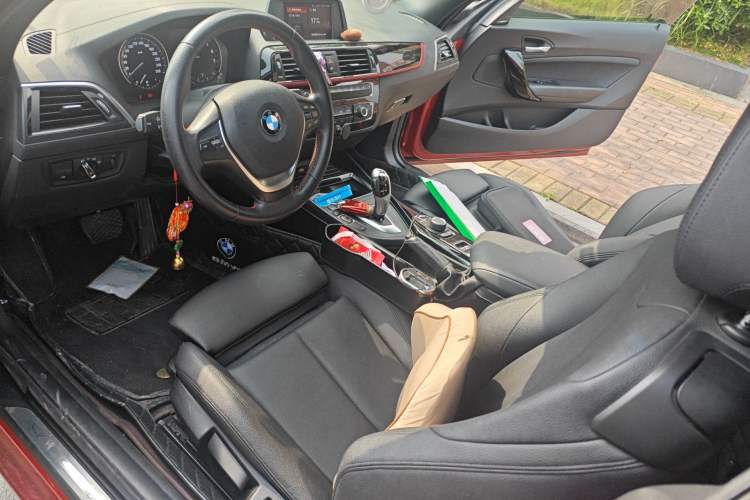 Used BMW 2 Series 2018 220i Convertible Coupe Sports Design Package Left Front Seat