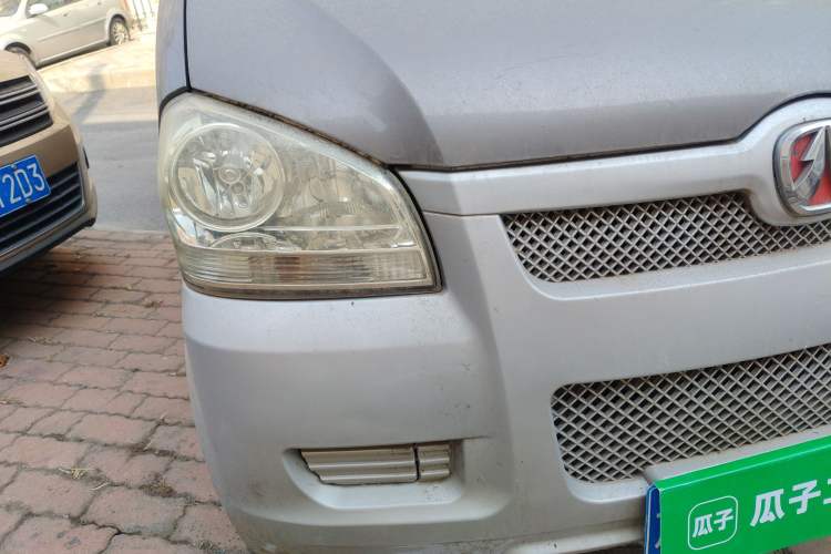 Used BAIC Weiwang 307 2014 1.2L Standard A12 Right Front Headlight