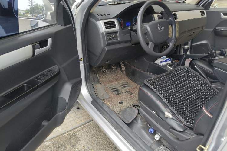 Used CHANGAN KAICHENG Shenqi F30 2021 1.5L Entrepreneur Edition Standard Version Double Cab Short Wheelbase DAM15KL Driver Seat