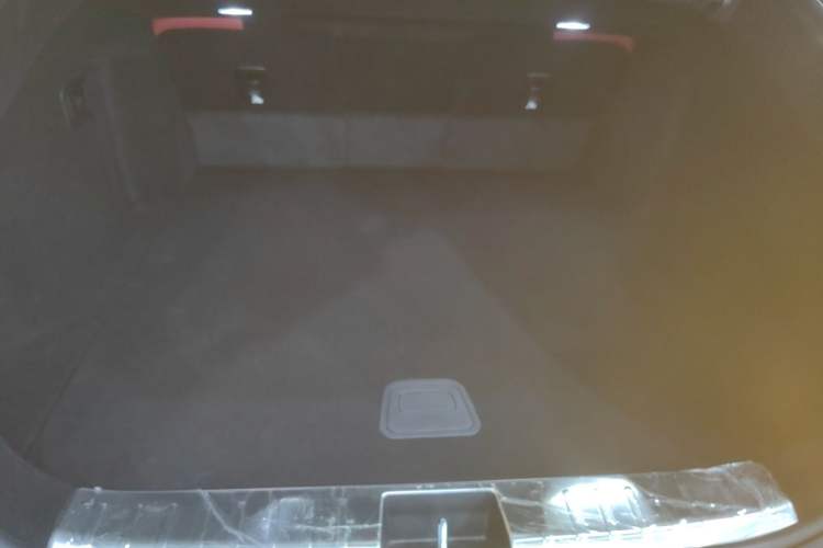 Used Avatr 12 2025 Updated Ultra All-Electric Four-Wheel Drive