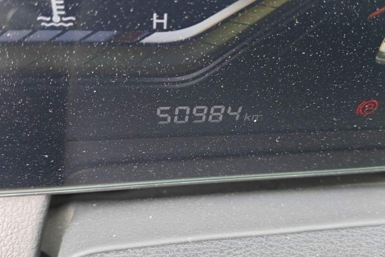 Used Bestune B70 2022 Third Generation 1.5T Automatic Enjoyment Version Odometer Close Up