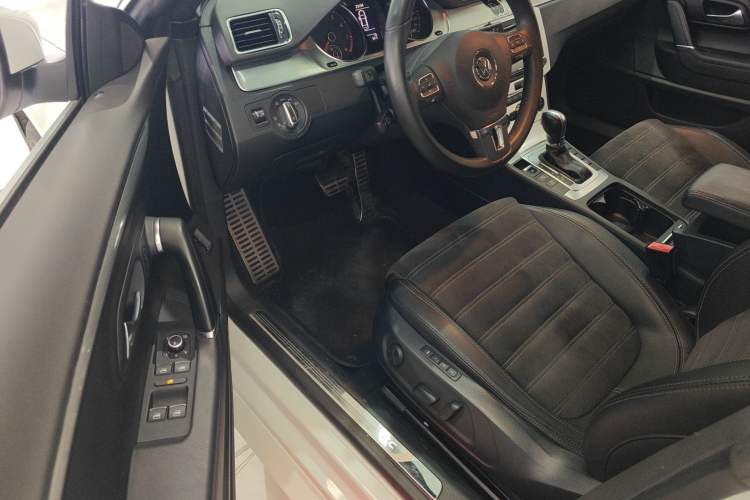 Used Volkswagen FAW-Volkswagen CC 2016 1.8TSI Prestige Model
