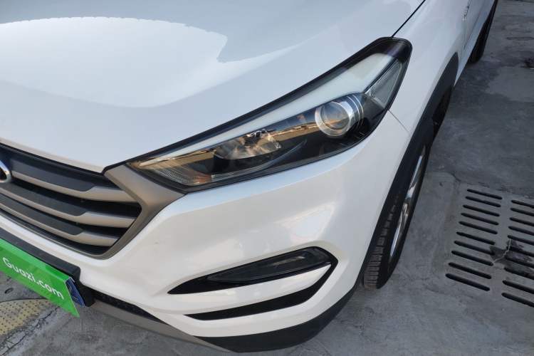 Used Hyundai Tucson 2015 1.6T Dual-Clutch Two-Wheel-Drive Smart Model
