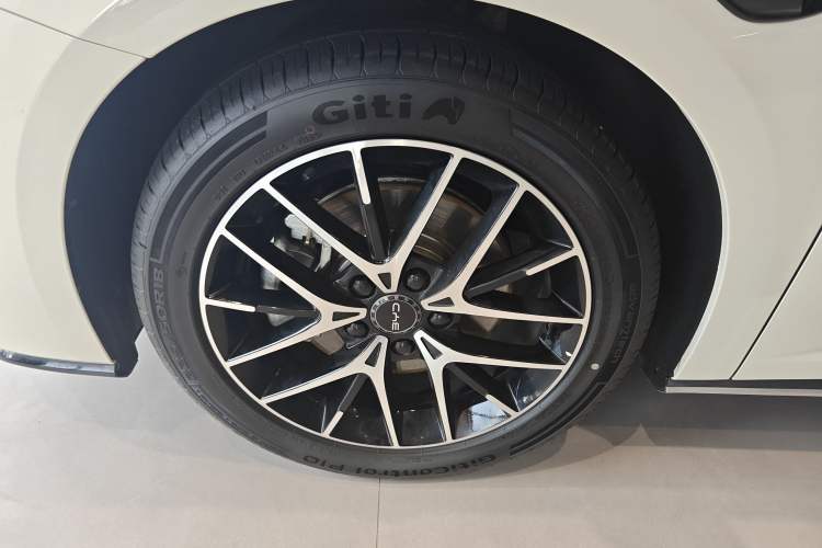 Used BYD Seal 07 DM-i 2025 Intelligent Driving Version DM-i 1.5L 125 km Prestige Edition