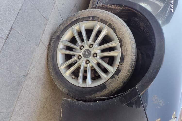 Used JAC Group Heyue 2012 1.5L Manual Standard Edition
