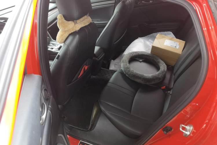 Used Honda Civic 2021 HATCHBACK 220TURBO CVT Trendy Cool Edition Left Rear Seat