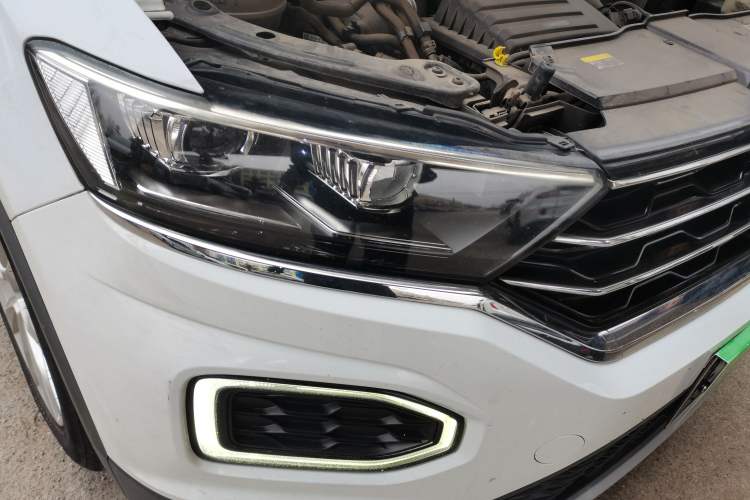 Used Volkswagen T-ROC 2020 230TSI DSG Two-Wheel Drive Advanced Version
