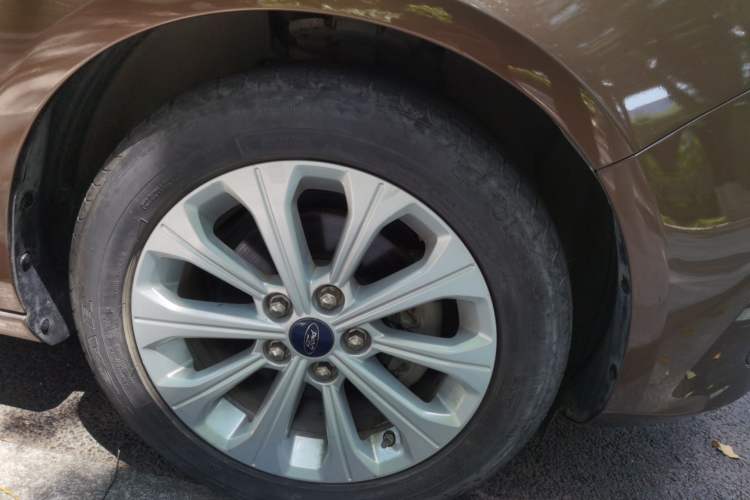 Used Ford Escort 2017 Happiness Edition 1.5L Automatic Fashion Version
