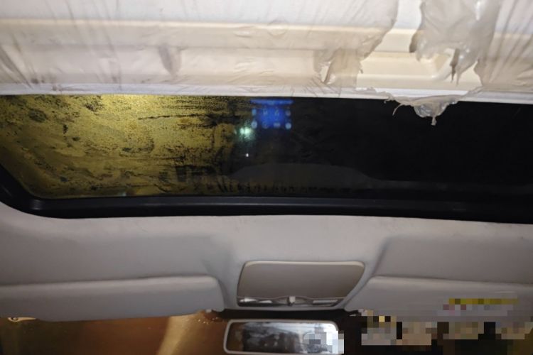 Used Volkswagen Bora 2014 1.6L Automatic Comfort Model Headliner