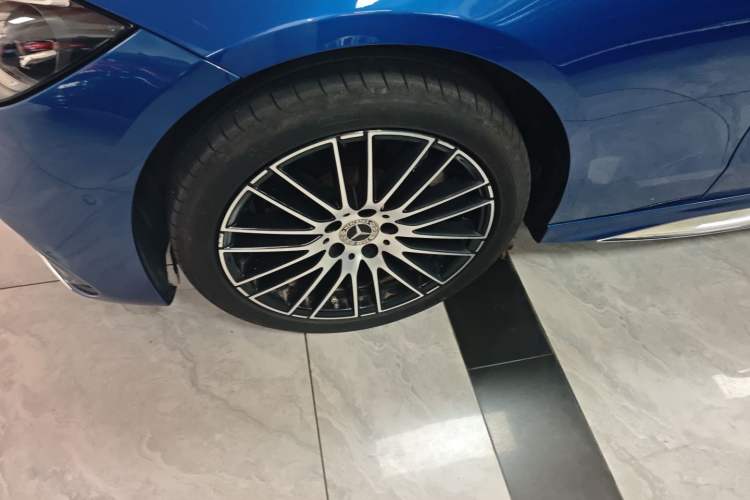 Used Mercedes-Benz C-Class 2022 C 260 L Sport Edition Left Front Wheel Hub