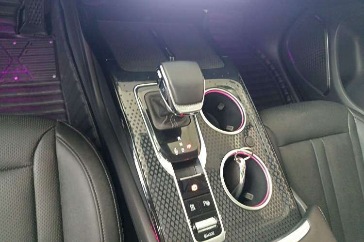 Used Hongqi HS3 2023 2.0T All-Wheel-Drive Youwei Version