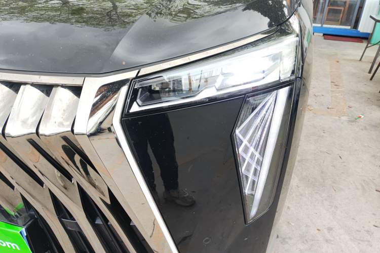 Used GAC Trumpchi M8 2023 Zongshi Series 400T Flagship Edition Left Front Headlight