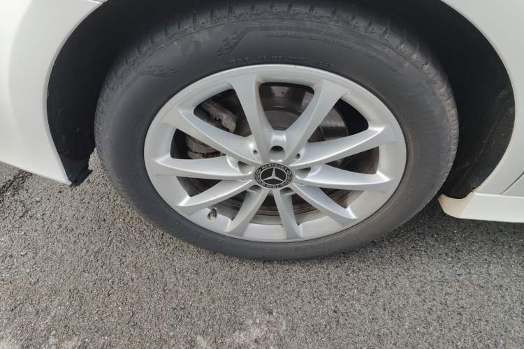 Used Mercedes-Benz A-Class 2020 A 200 L Sport Sedan Right Rear Wheel Hub