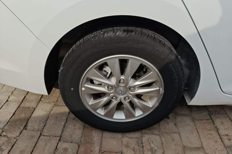 Used Hyundai Celesta 2018 1.6L Automatic GL Enjoyment Edition China VI compliant