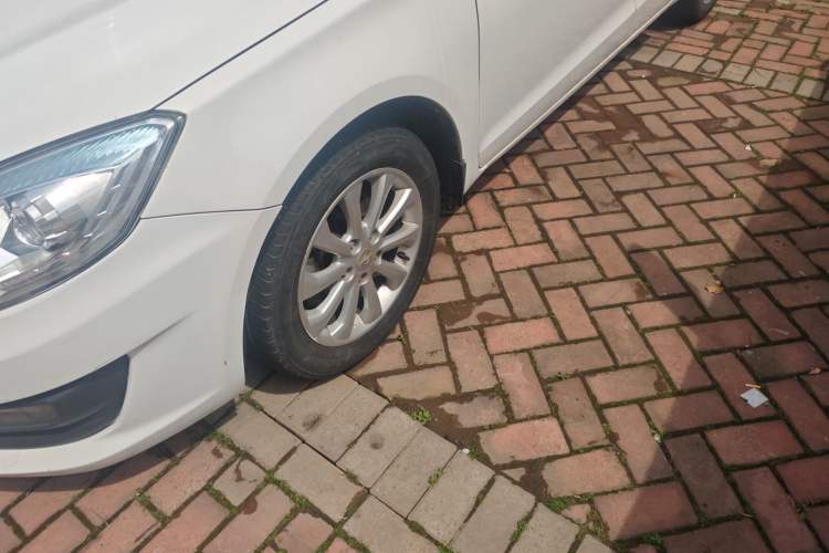 Used Haima M6 2015 1.5T CVT Sporty Smart Model
