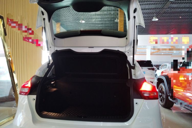 Used Ford Focus 2018 Hatchback Classic EcoBoost 180 Automatic Elite Model
