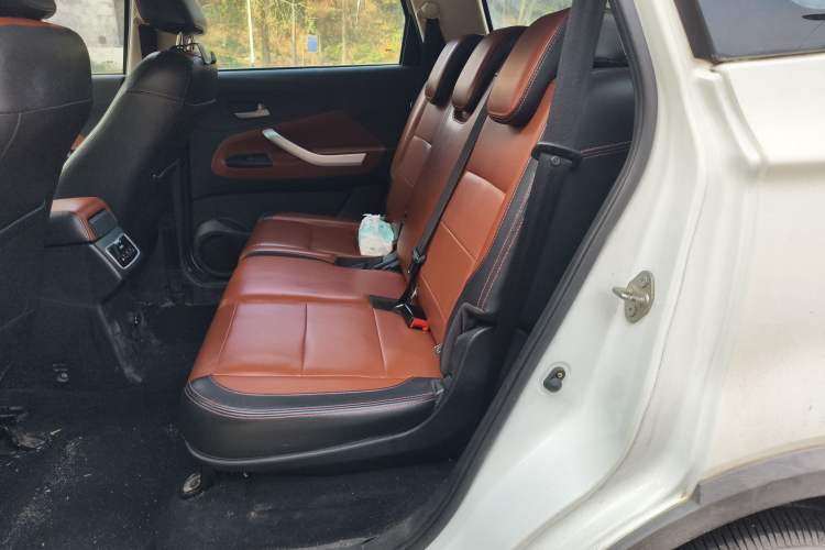 Used HYOSOW S3 2016 S3L 1.5L Manual Prestige Edition
