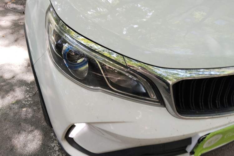 Used Geely Auto Vision X3 2021 PRO 1.5L CVT Deluxe Model