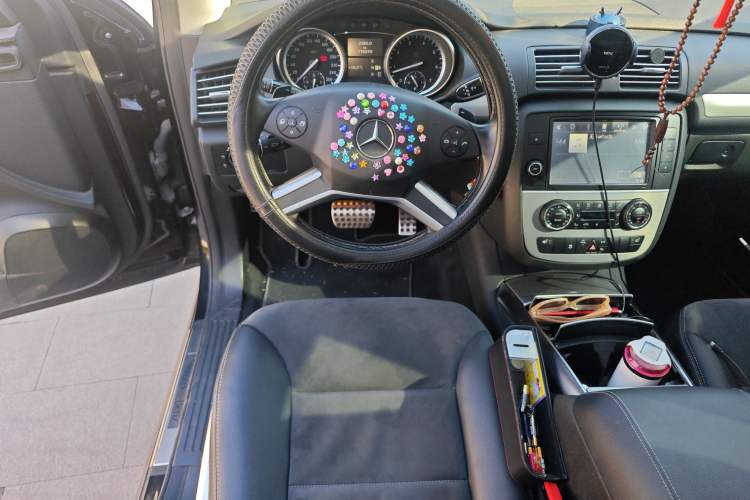 Used Mercedes-Benz R-Class 2014 R 320 4MATIC Business Model
